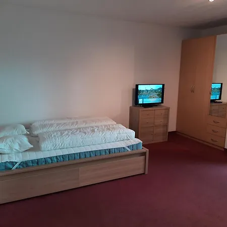 Apartman Lyso En Soly *