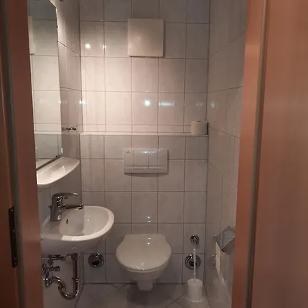 Apartment Lyso En Soly *