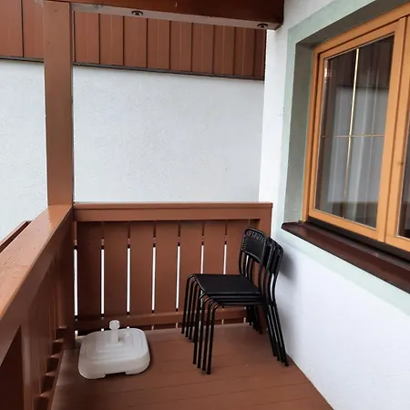 Apartment Lyso En Soly *